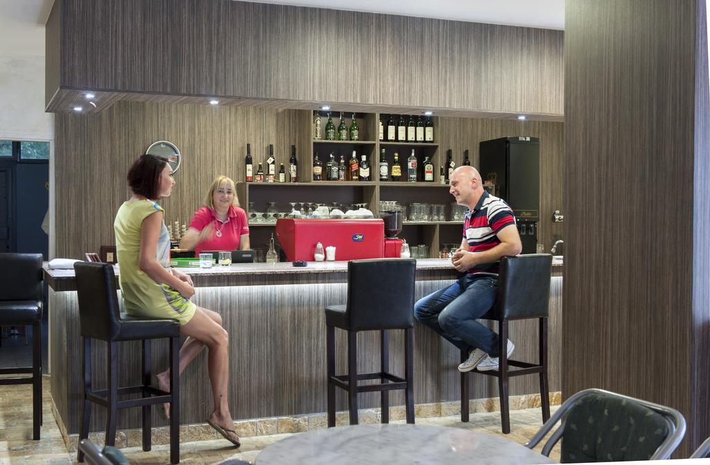 Htp Velika Plaza Ulcinj Hotel Room photo